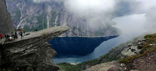 Trolltunga