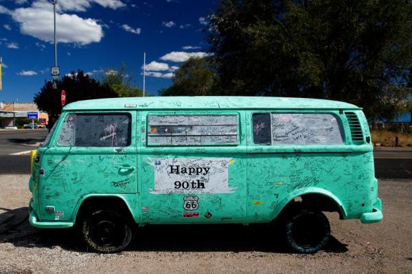 Auto všech hippies