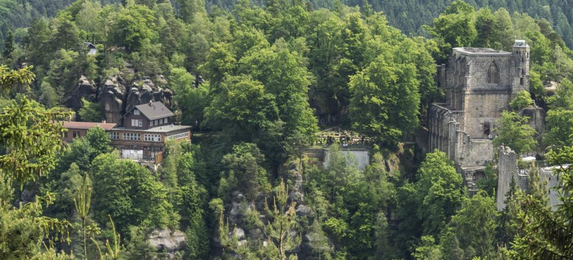 Hrad Oybin a okolí