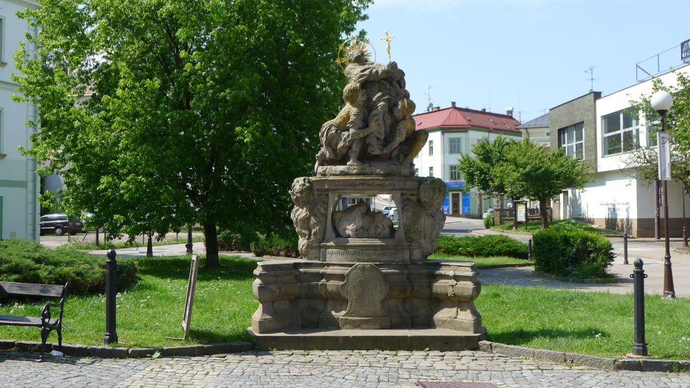 Sousoší sv. Jana Nepomuckého