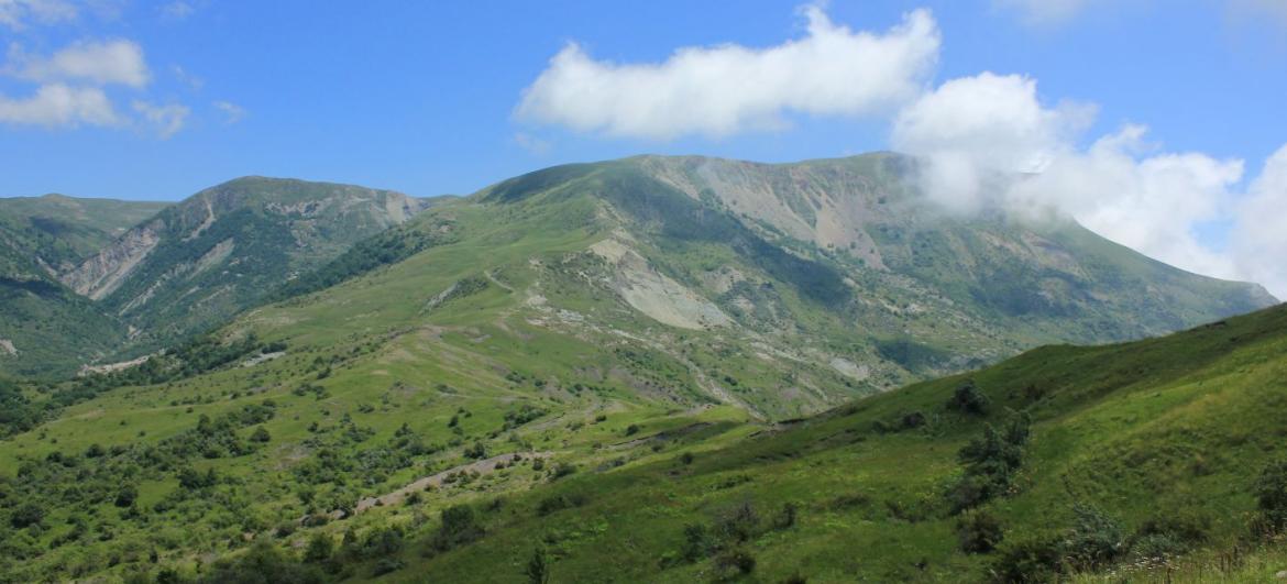 Výstup na horu Quzudosu (2224 m n. m.)