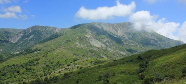 Výstup na horu Quzudosu (2224 m n. m.)