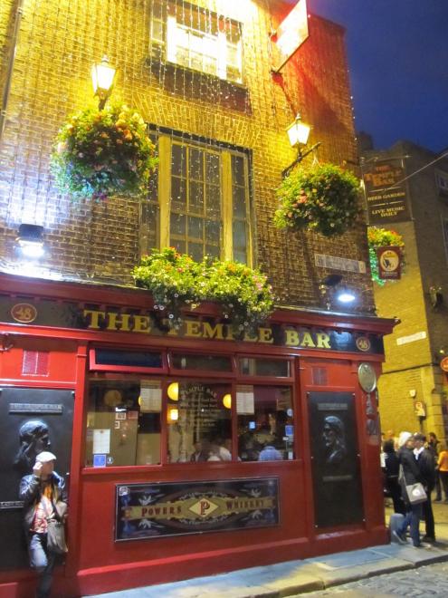 Temple bar