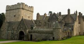 Drum Castle