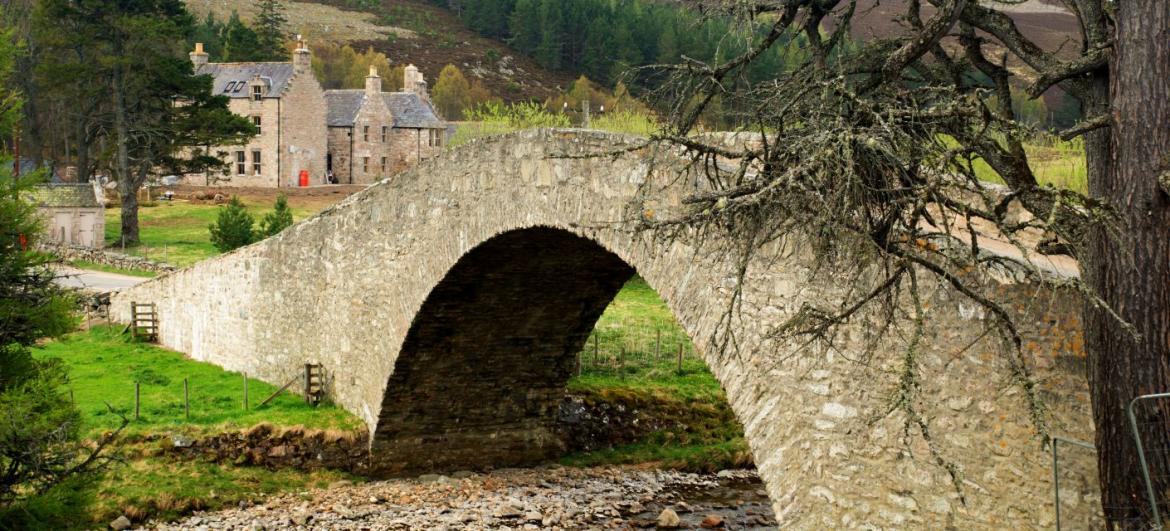 Gairnshiel bridge