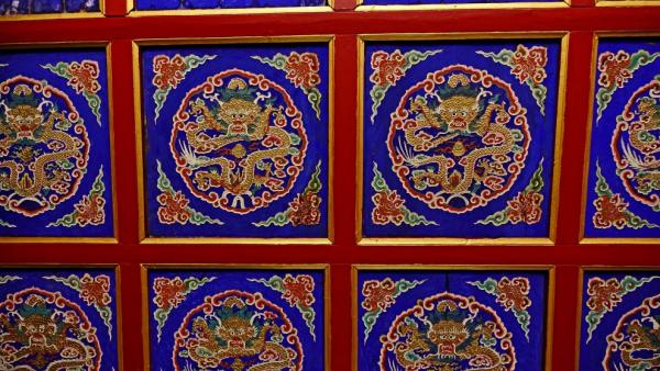 Zdobený strop Bogd-chánovi knihovny