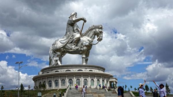 Činggis Chánův monument
