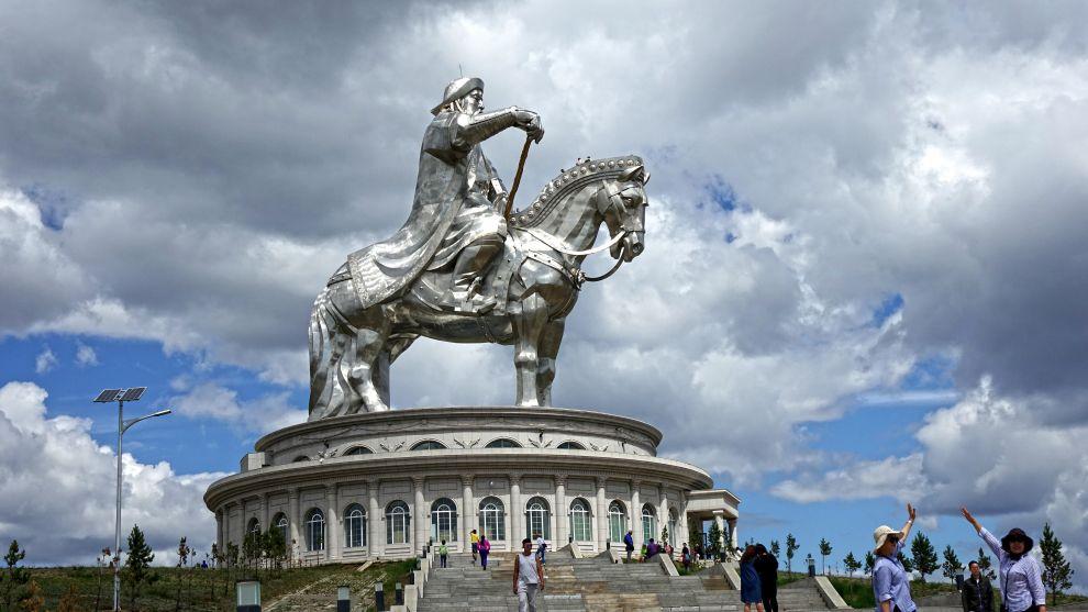 Činggis Chánův monument