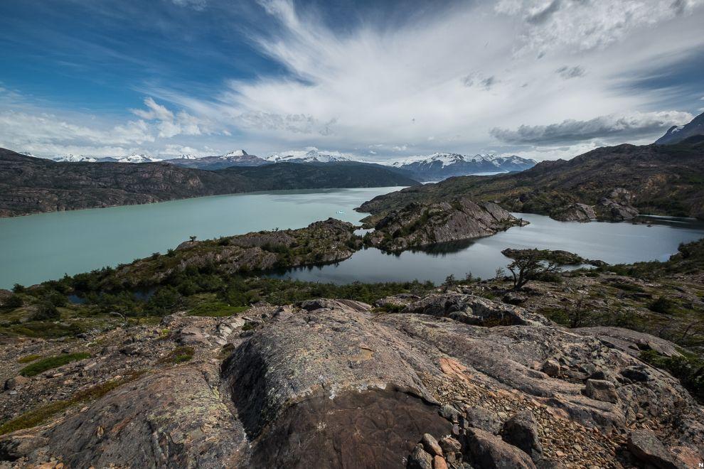 Lago Grey
