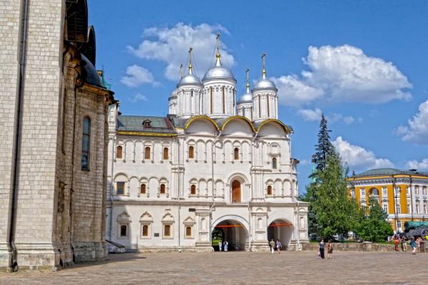 Palác patriarchu a Kostel dvanácti apoštolů
