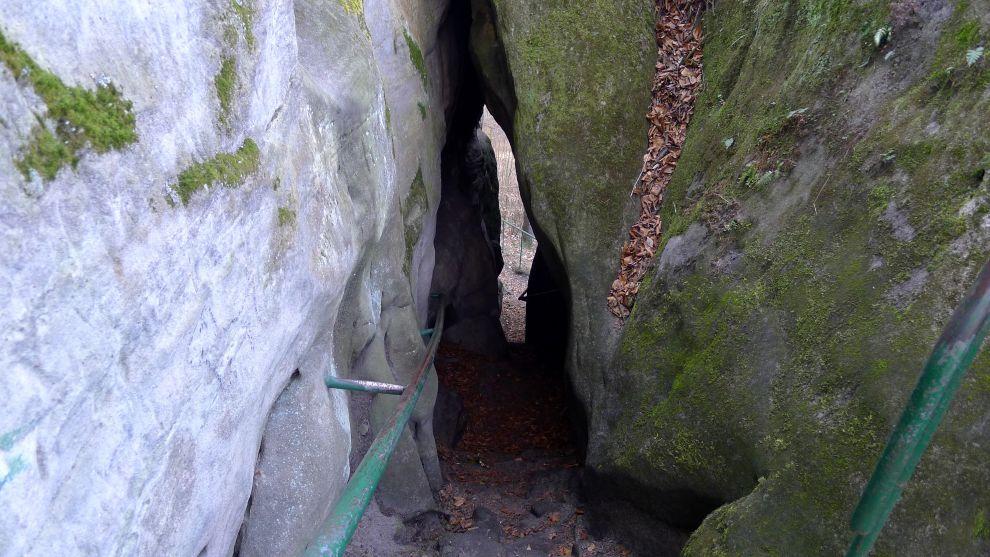 Sestup soutěskou