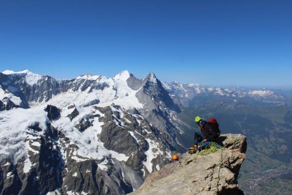 Výhled na Eiger a Monch
