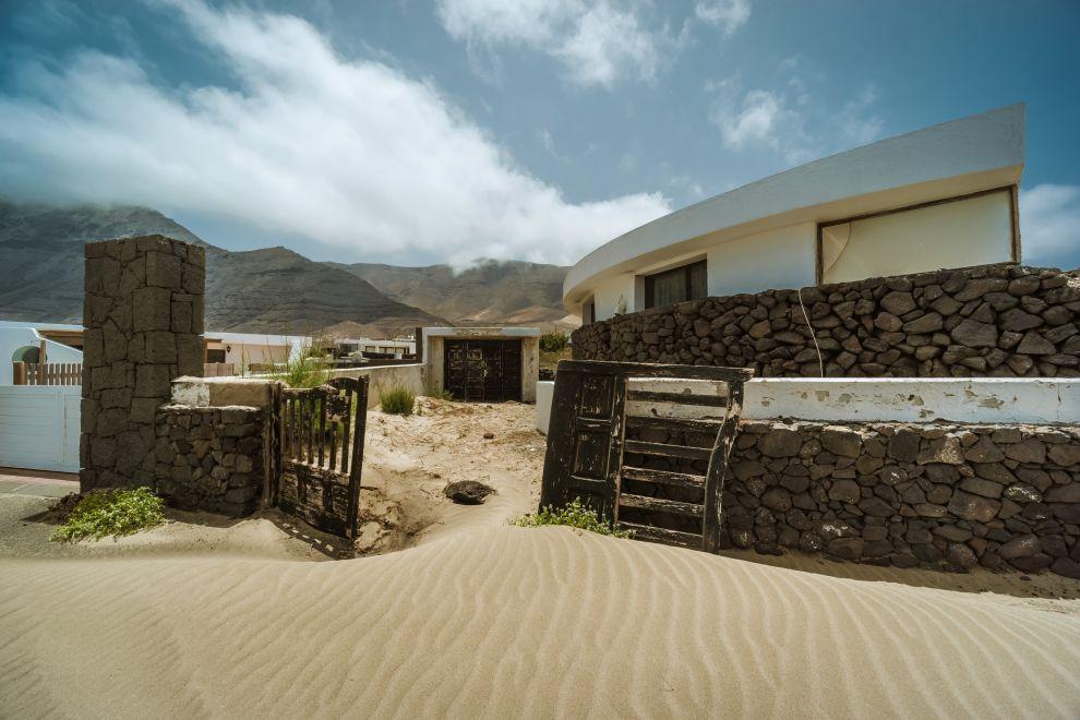 Famara Bungalows