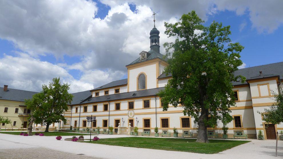 Nádvoří zámku