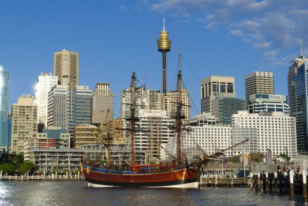 HM Bark Endeavour Replica