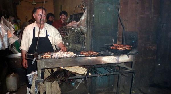 Proč vás vlastně cestovatelský průjem postihne
