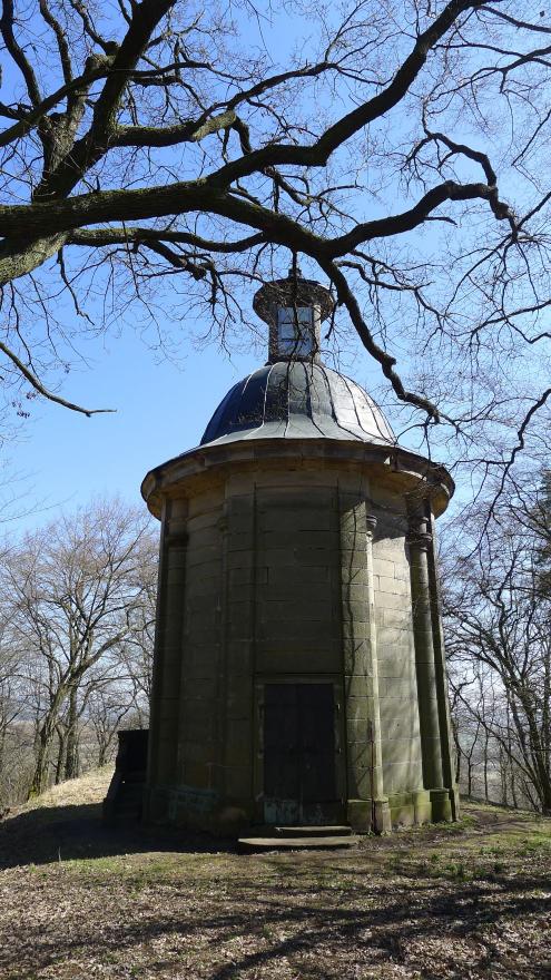 Kaple na vrcholu Sv. Anny