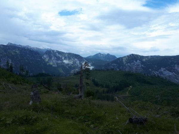 Almerlebnispfad: sedlo pod Karspitz (1640 m)