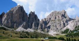 Nejkrásnější průsmyky Dolomit