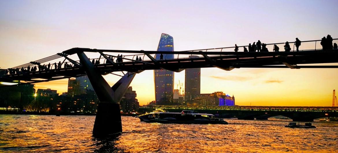 Millennium Bridge