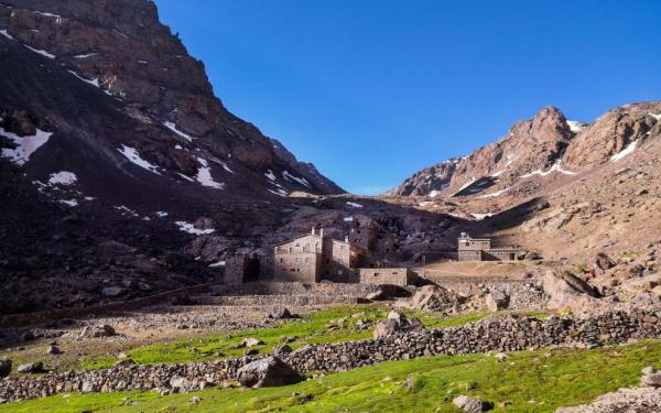 Refuge du Toubkal - náš Base Camp