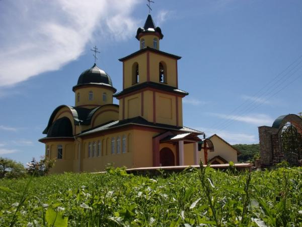 Hírjauca, kostelík