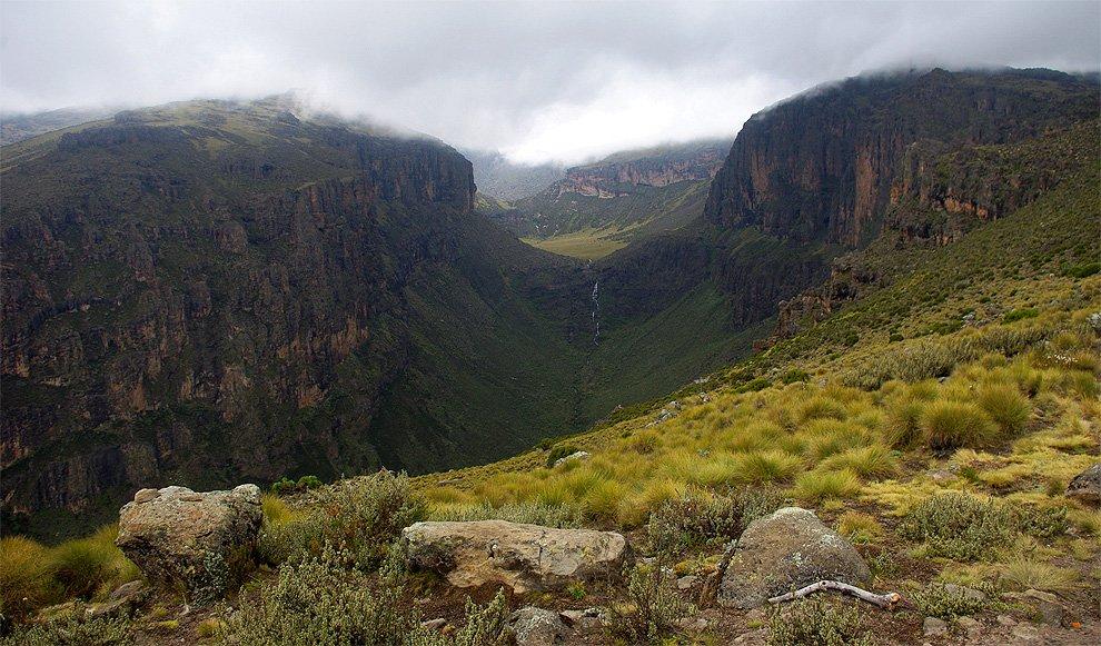 Gorges Valley