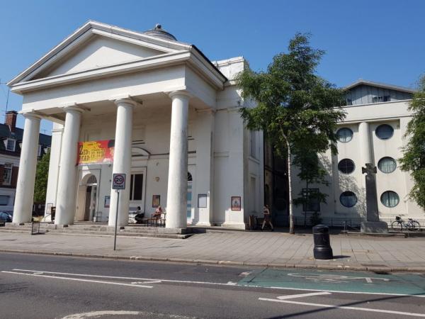 Kostel ve Worthingu
