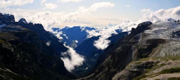 Pohled do údolí na Auronzo di Cadore