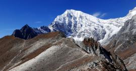 Sestup z Kyangin Ri do Glacier Valley