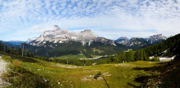 Panoramatický výhled z Col de Varda