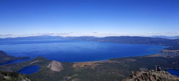 Jezero Tahoe