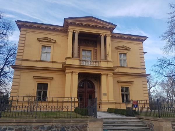 Vila Lanna