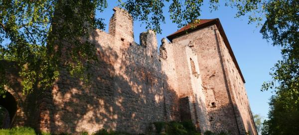 Túra přes hrad Pecka a Krkonošskou vyhlídku