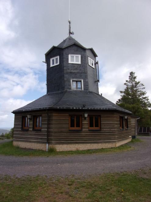 Rozhledna na Meuselbacher Kuppe