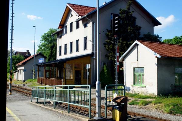 Nádraží