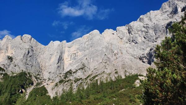 Pohled od chaty Haindlkarhütte