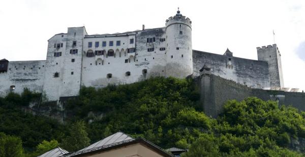 Pod pevností Hohensalzburg