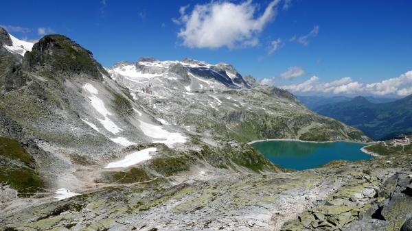 Výhled na jezero Weißsee