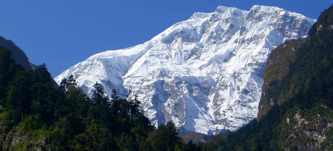 Lamjung Himal