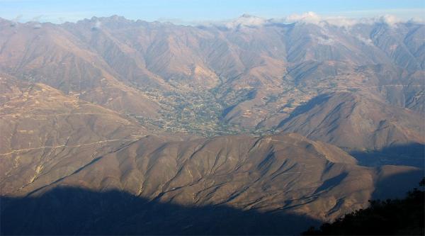 Výhled na Cordilleru Negru