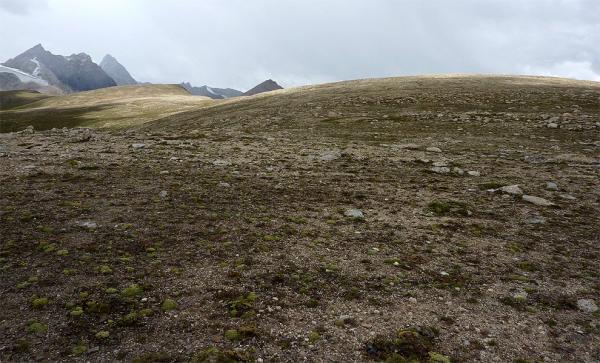 The ascent to the outlook point