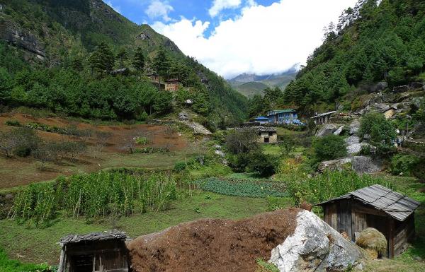 The village of Monjo