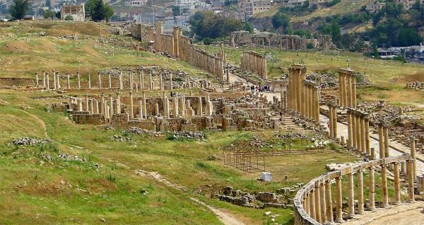 Cardo Maximus