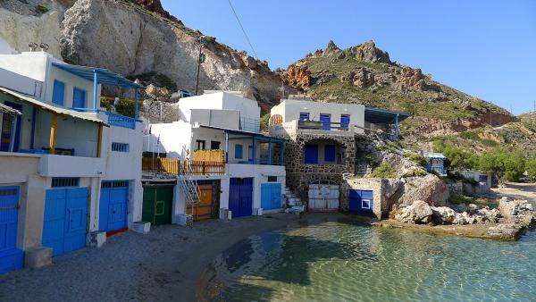 The village Firopotamos