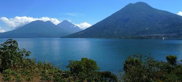 Jezero Atitlán