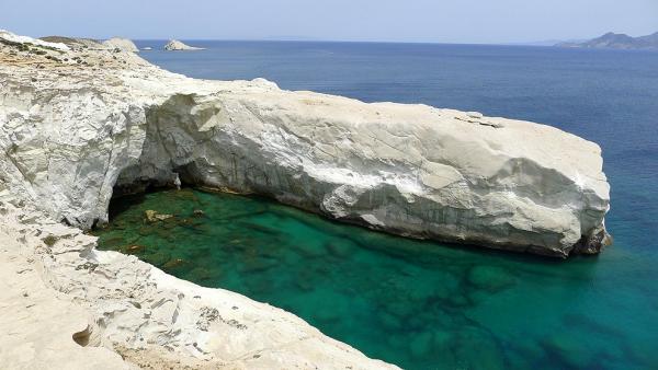 Snowhite bay