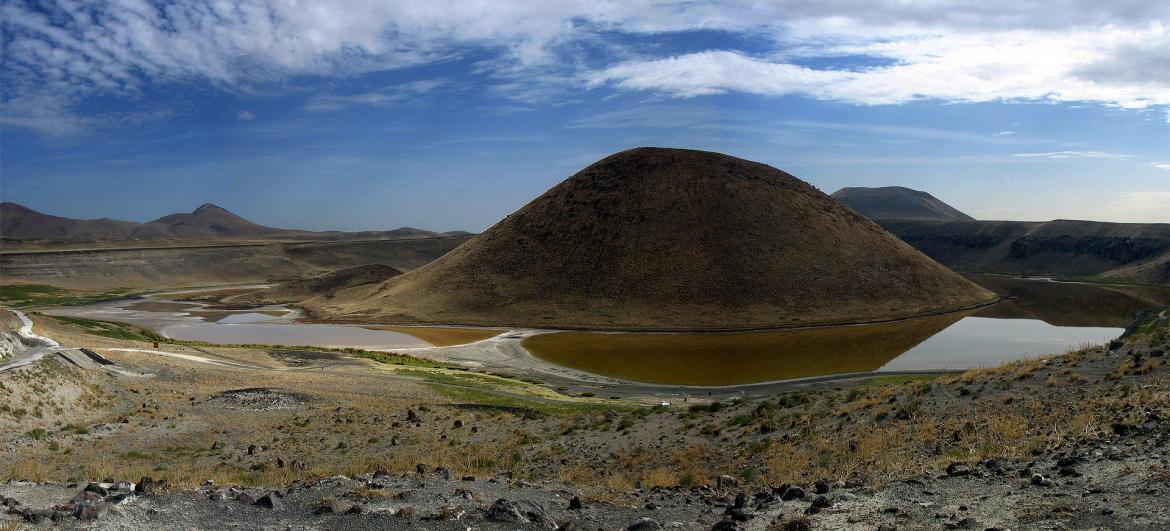 Sopečné jezero Meke Gölü: Počasí a sezóna