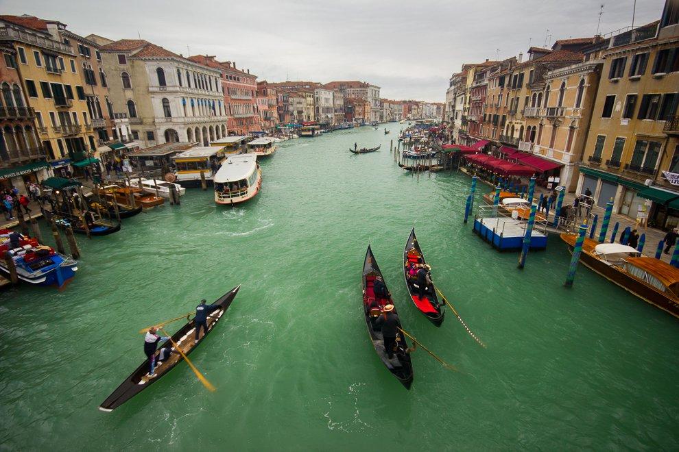 Pohled z Ponte di Rialto