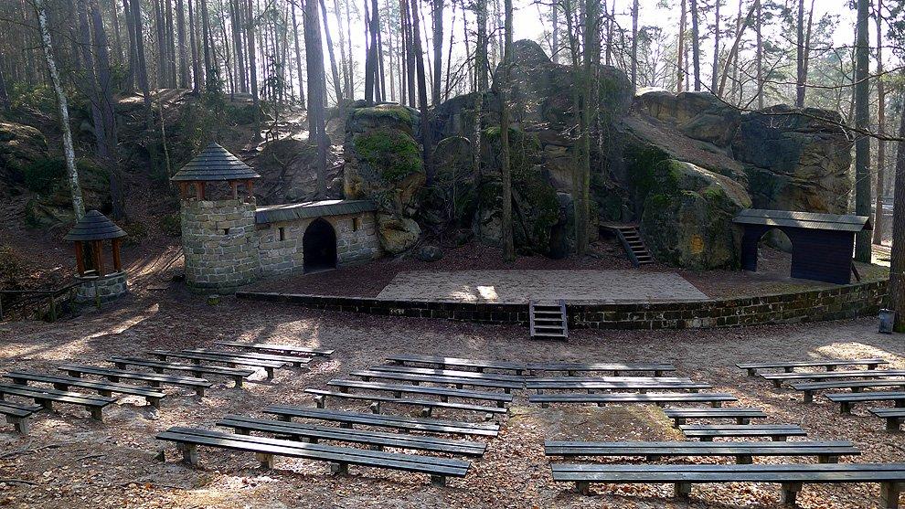 Forest theatre